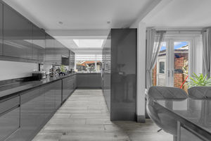 Photo 20- click for photo gallery